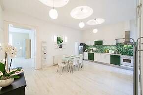 Venus Apartments - City Park