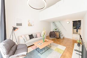 Venus Apartments - Opera