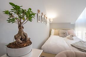 City Lights Apartments - Topolowa