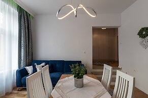 City Lights Apartments - Topolowa