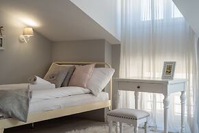 City Lights Apartments - Topolowa