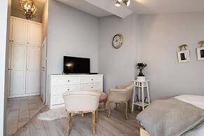 City Lights Apartments - Topolowa