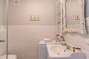 City Lights Apartments - Topolowa