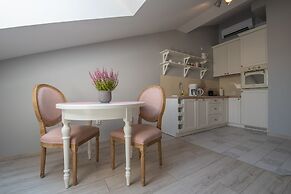 City Lights Apartments - Topolowa