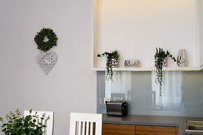 City Lights Apartments - Topolowa