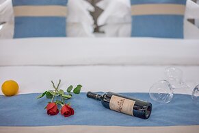 Lize Graceland Artistic Suite Inn