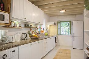 The Olive Yard House