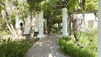 The Olive Yard House