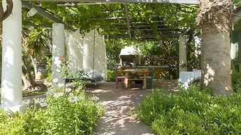 The Olive Yard House