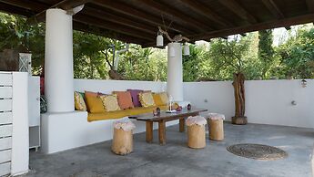 The Olive Yard House