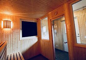 Easy Livin Apartment Hotel by Stubor