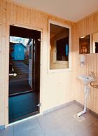 Easy Livin Apartment Hotel by Stubor