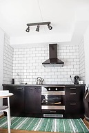 Easy Livin Apartment Hotel by Stubor