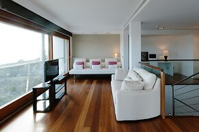 Sea Front Luxurious Villa