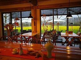 Huangshan Huizhou Creek Villa