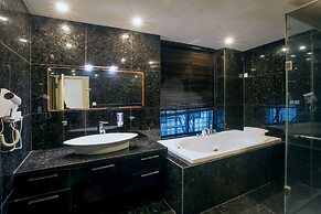 RedDoorz Hostel @ Signature Inn