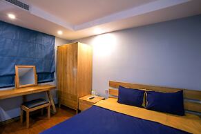 RedDoorz Hostel @ Signature Inn