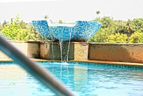 The Acacia Villa - Candy Floss