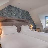 The Stanwick Hotel