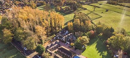 The Stanwick Hotel