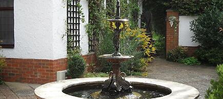 The Stanwick Hotel