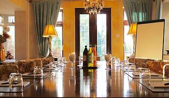 The Stanwick Hotel