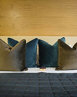 The Stanwick Hotel