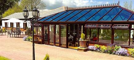 The Stanwick Hotel