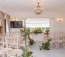 The Stanwick Hotel