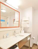 Hampton Inn & Suites Menomonie-UW Stout