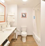 Hampton Inn & Suites Menomonie-UW Stout