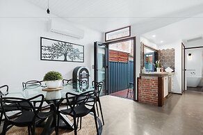 UNIQUE - New York Loft Style Townhouse