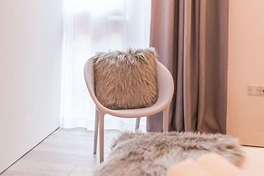 The Phil Lynnot Suite - hiphipstay