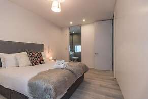 The Phil Lynnot Suite - hiphipstay