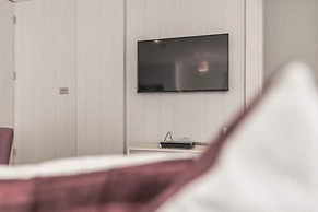 The Phil Lynnot Suite - hiphipstay