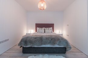 The Phil Lynnot Suite - hiphipstay