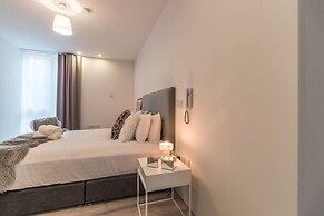 The Phil Lynnot Suite - hiphipstay