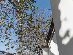 The Eamon DeVelara Suite - hiphipstay