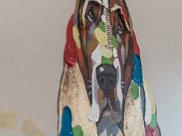 The Eamon DeVelara Suite - hiphipstay