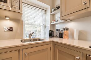 The Eamon DeVelara Suite - hiphipstay