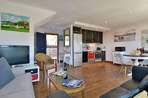 Unique Modern Villa with very pool