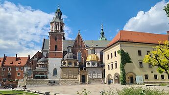 Cracow Central Aparthotel