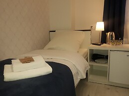 Cracow Central Aparthotel