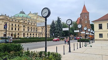 Cracow Central Aparthotel
