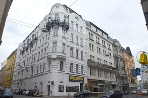 Soho Apartments - Grand Soho