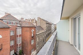 Venus Apartments - King Street II