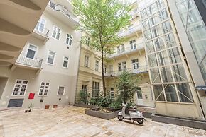 Venus Apartments - King Street II