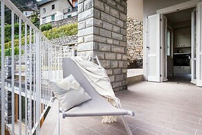 Como Lake Amazing Views