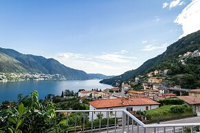 Como Lake Amazing Views