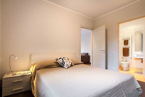 Como Lake Amazing Views